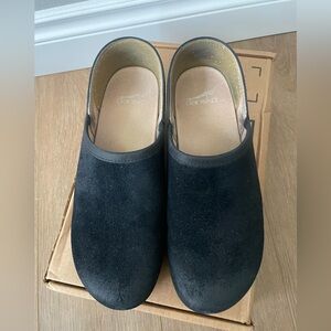 Dansko size 38 Brenna Black slip in clogs